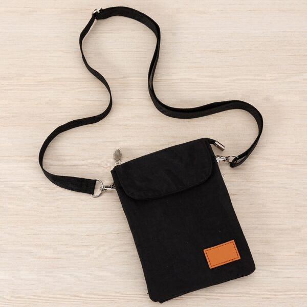 Mini Bolsa Transversal de Nylon - Image 4