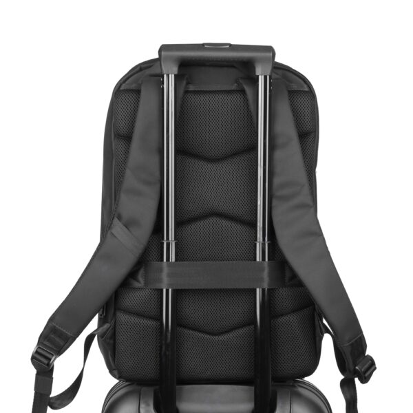 Mochila de Poliéster USB 23 Litros - Image 3